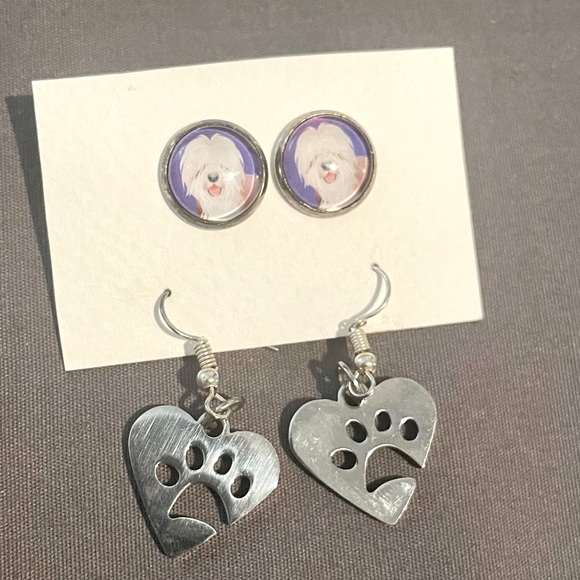 Love Your Dog Pair of 2 Earrings, Studs w Dog & Dangling Silver Heart Paw Prints - Picture 1 of 6